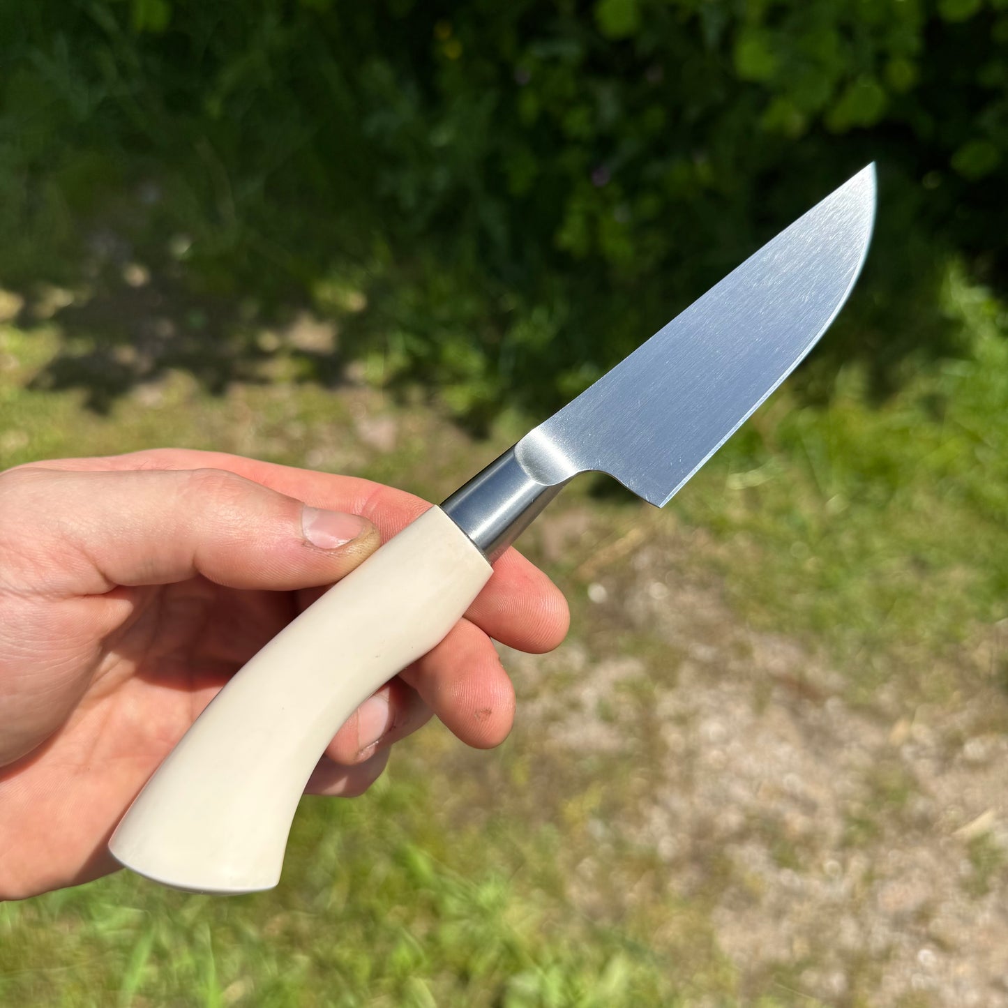 Couteau intégral