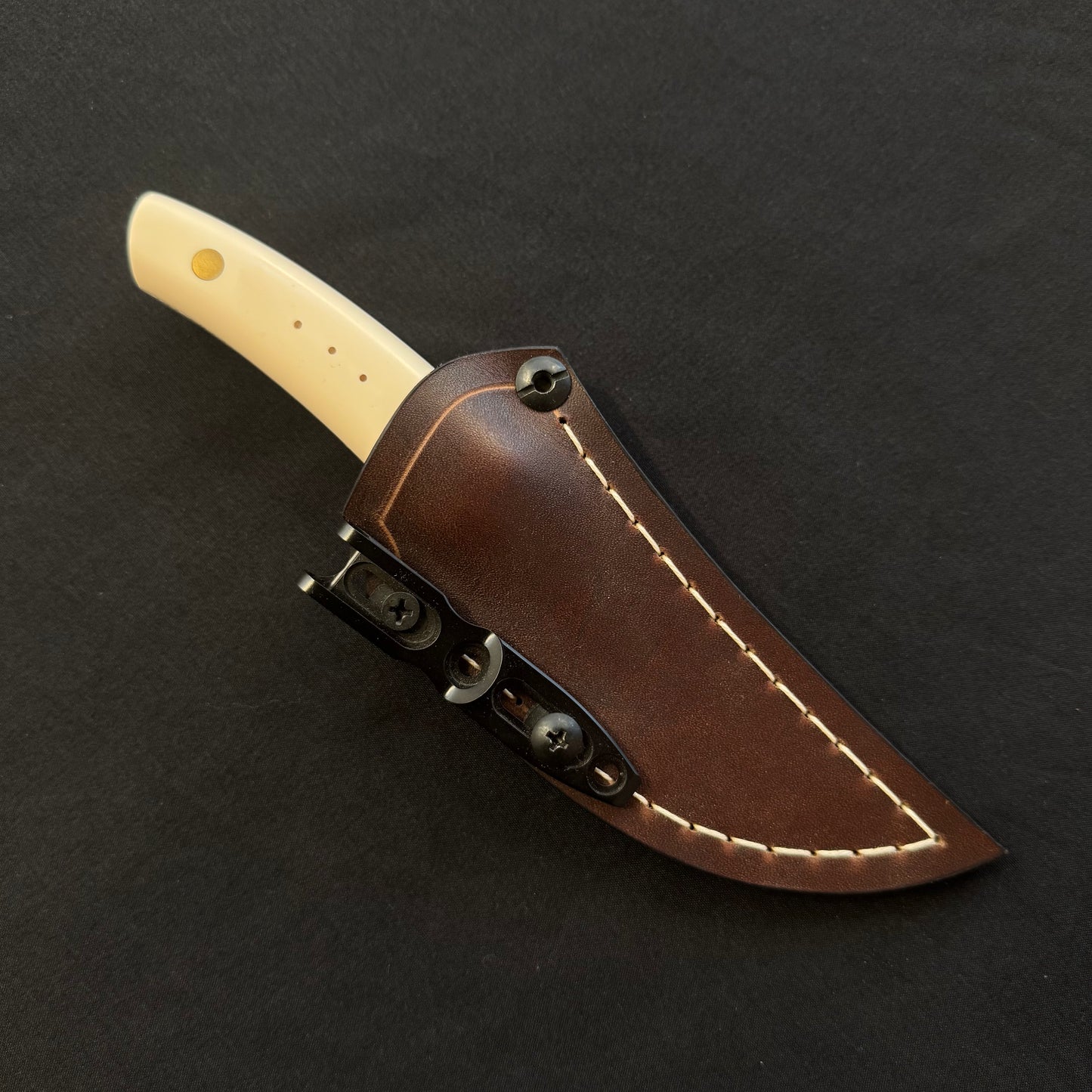 Le Pointu Damas format Pocket